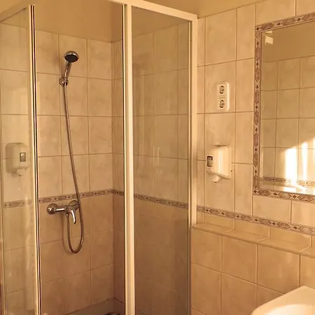 Corner Hotel 3*